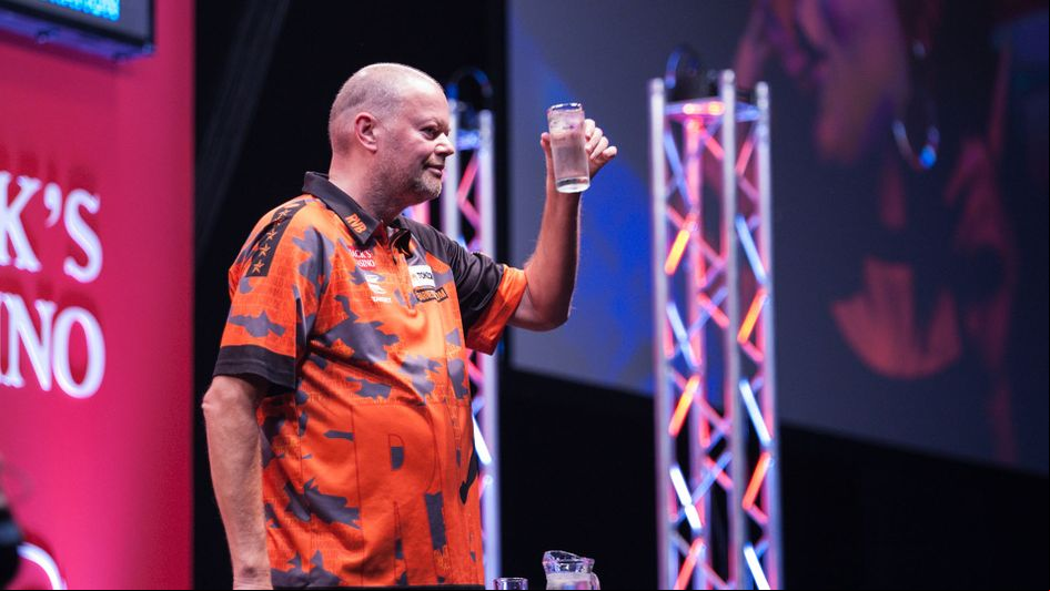 Raymond van Barneveld (Picture: Kelly Deckers/PDC)