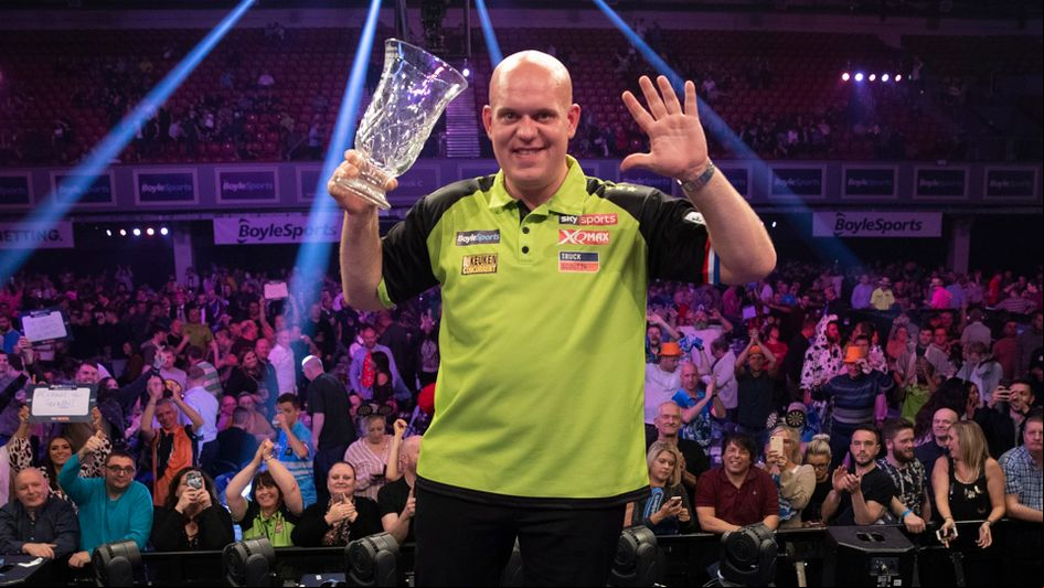 Michael van Gerwen wins the World Grand Prix (Picture: PDC/Lawrence Lustig)