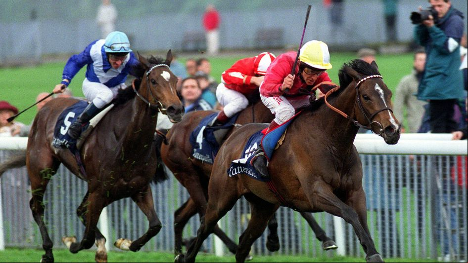 Time Away wins the Musidora
